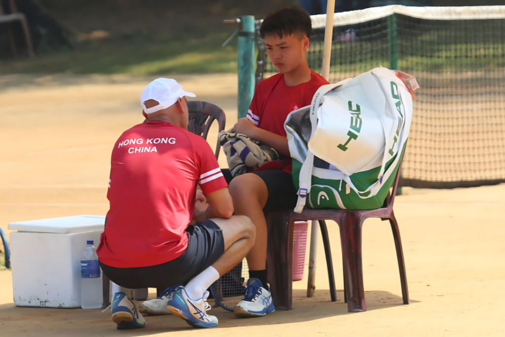 International tennis coaching